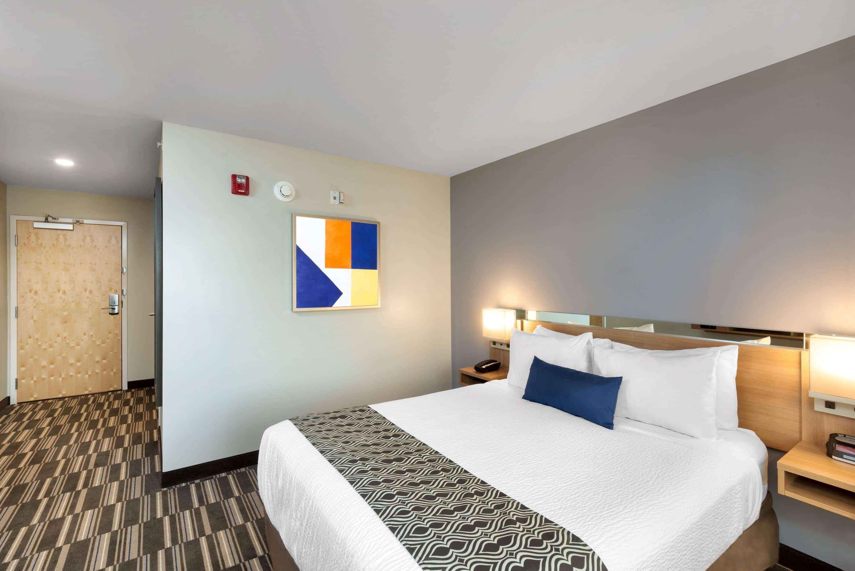 Microtel Inn & Suites By Wyndham Farmington ภายนอก รูปภาพ