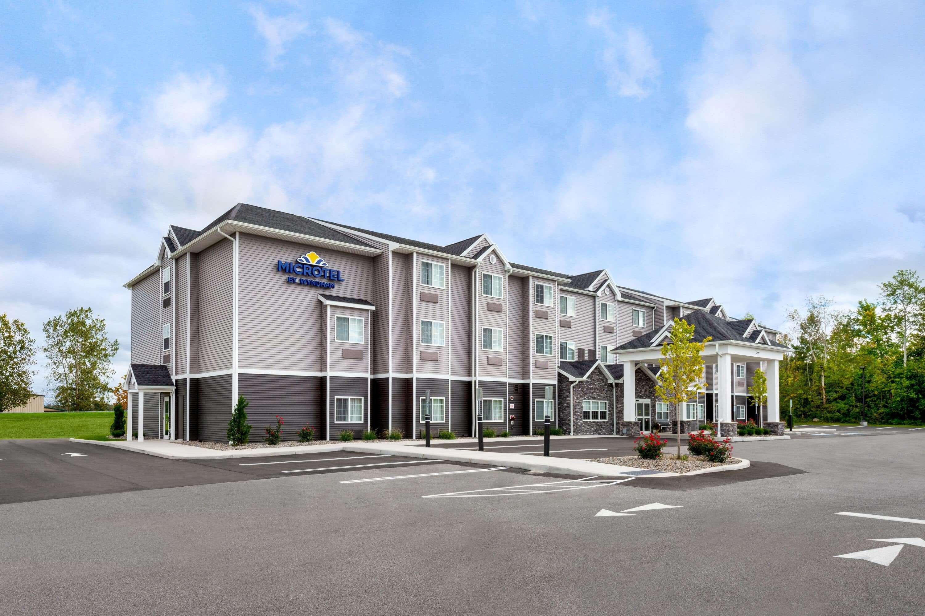 Microtel Inn & Suites By Wyndham Farmington ภายนอก รูปภาพ